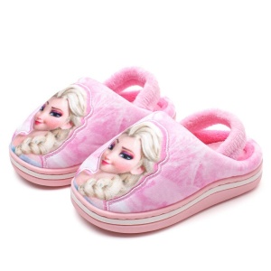 Pantofole da regina delle nevi rosa per bambini con sfondo bianco