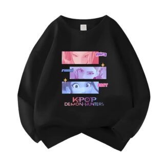Felpa per bambina K-pop Demon Hunters nera motivo colorato delle 3 eroine nei rettangoli. Su sfondo bianco.