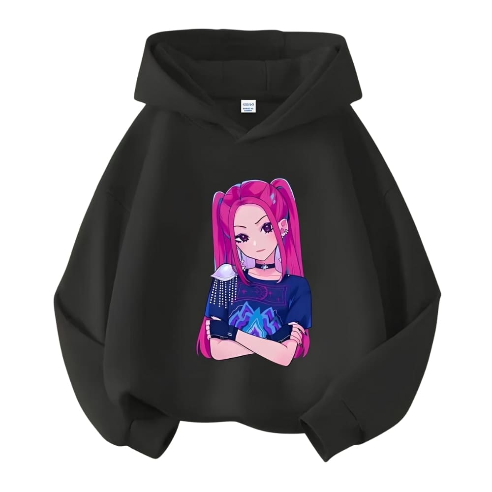IMG_10_2025_Sweat_enfant_K_pop_Demon_Hunters_a_capuche_motif_Mira_7.jpg Sweat enfant K-pop Demon Hunters à capuche motif Mira. Le sweat est noir sur fond blanc.