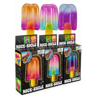 3 boites alignées avec au-dessus 3 modèles de squishy Needoh popsicle colorées